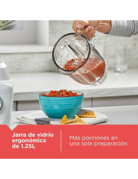 Licuadora Black + Decker 700 Watts 1,25 Litros 2 Velocidades Blanca BL0876-0WDLA