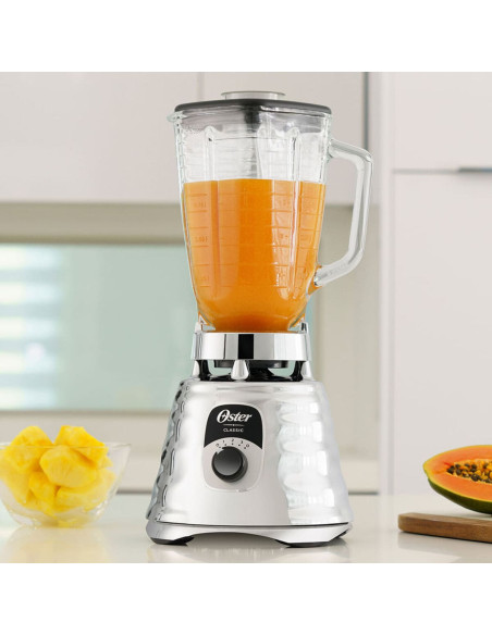 Licuadora Clásica Oster 1.25 Litros Control de Perilla 3 Velocidades Cromada BLST4655