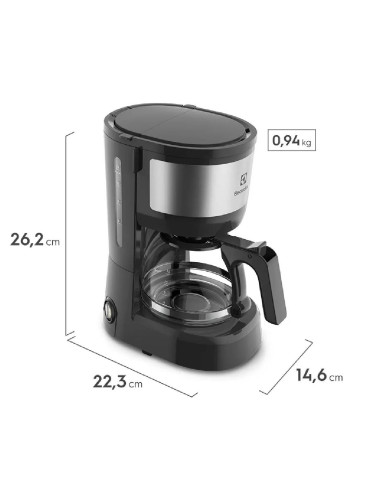 Cafetera Electrolux 15 Tazas Filtro Extraíble Negra ECM10