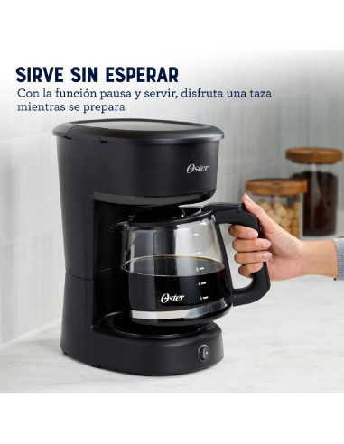 Cafetera Oster 12 tazas Filtro Reutilizable Negra BVSTDCS121B - 2217256