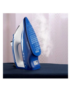 Plancha Black+Decker planchado sin esfuerzo azul IR1866 2
