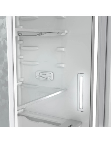Nevera Whirlpool 248 litros No Frost Bottom Mount Empotrable Panelable WHC18T521STWC