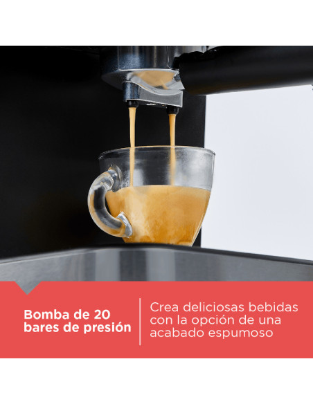 Cafetera espresso Black + Decker Semiautomática EM0312-0SDLA